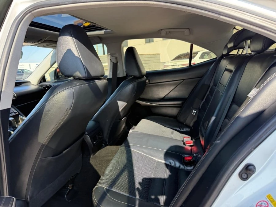 2017 Lexus IS 3rd Gen - Image 17 of 20