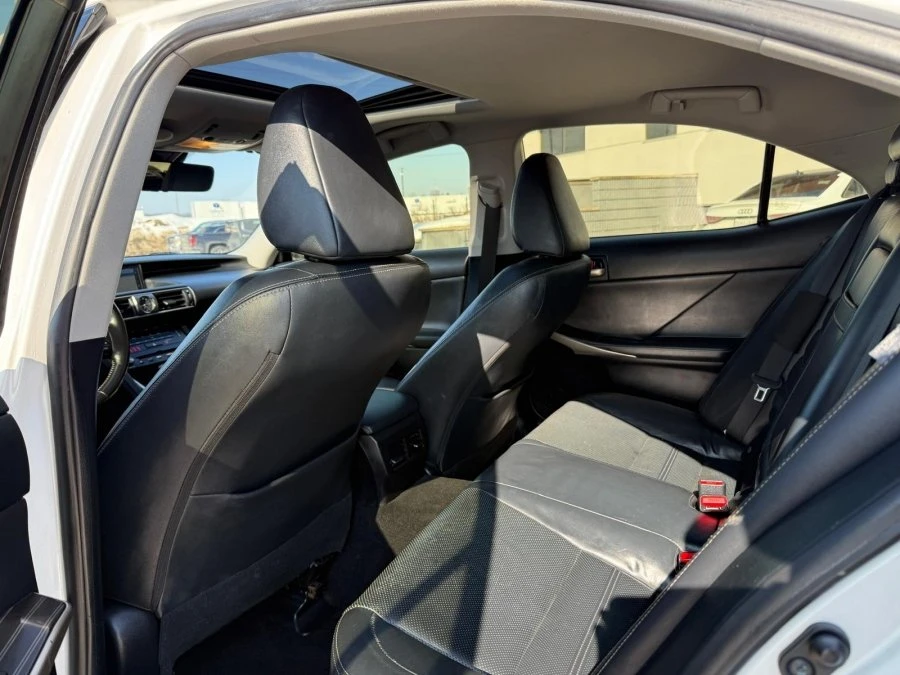 2017 Lexus IS 3rd Gen - Image 18 of 20