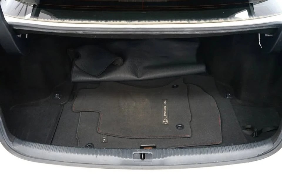2017 Lexus IS 3rd Gen - Image 20 of 20