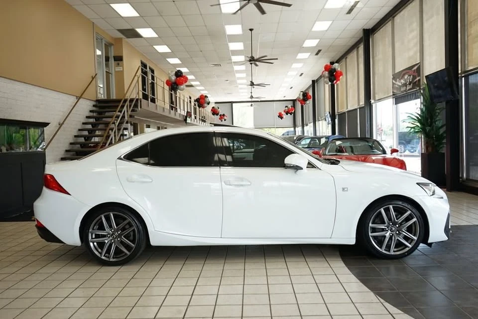 2017 Lexus IS 3rd Gen - Image 6 of 20