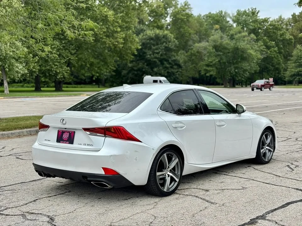 2017 Lexus IS 3rd Gen - Image 5 of 18