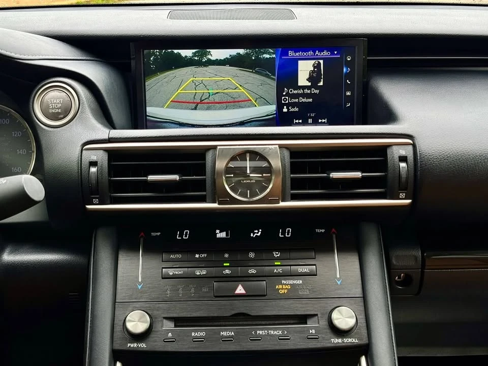2017 Lexus IS 3rd Gen - Image 17 of 18