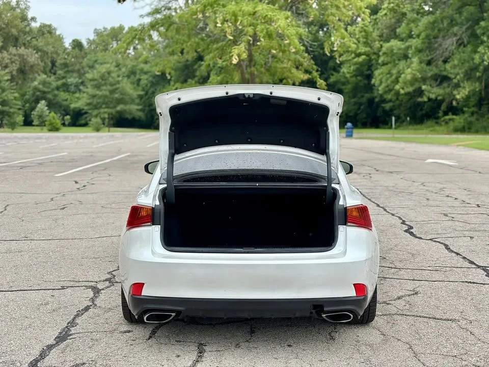 2017 Lexus IS 3rd Gen - Image 7 of 18