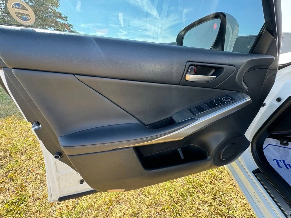 2017 Lexus IS 3rd Gen - Image 10 of 15