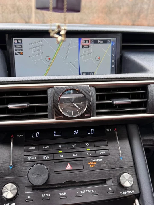 2017 Lexus IS 3rd Gen - Image 11 of 19