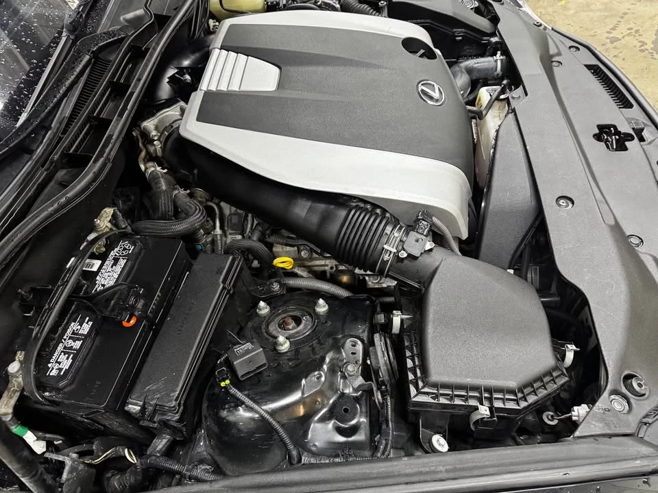 2017 Lexus IS 3rd Gen - Image 14 of 15