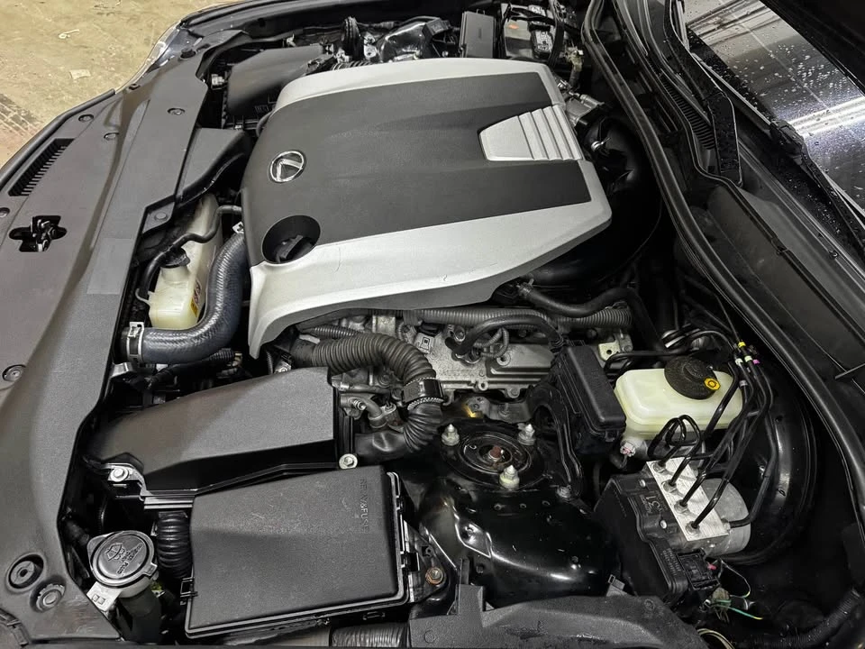 2017 Lexus IS 3rd Gen - Image 13 of 15