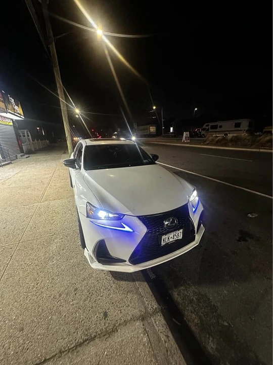 2017 Lexus IS 3rd Gen - Image 10 of 17