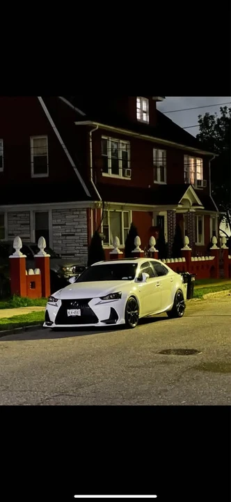 2017 Lexus IS 3rd Gen - Image 12 of 17