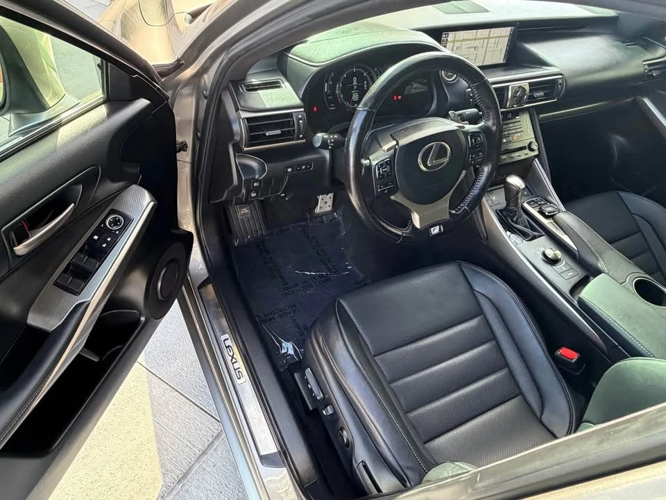 2017 Lexus IS 3rd Gen - Image 13 of 19
