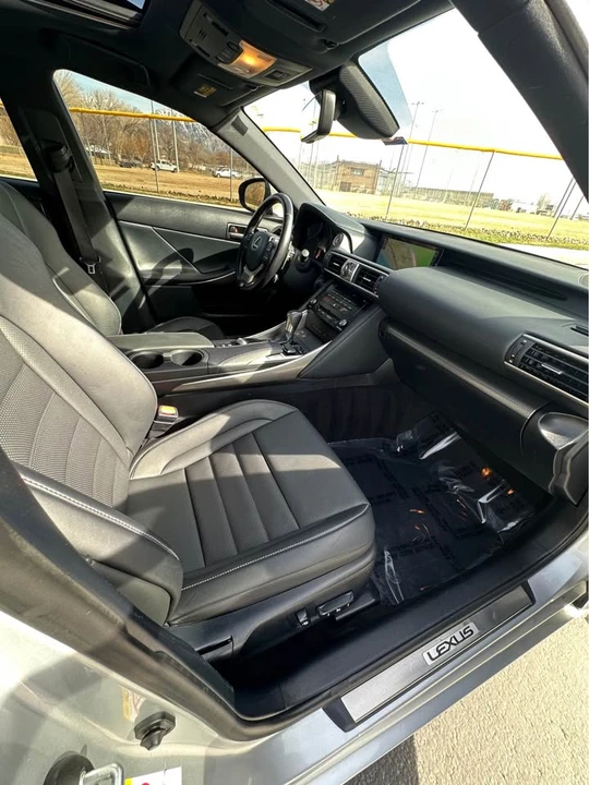 2017 Lexus IS 3rd Gen - Image 17 of 19