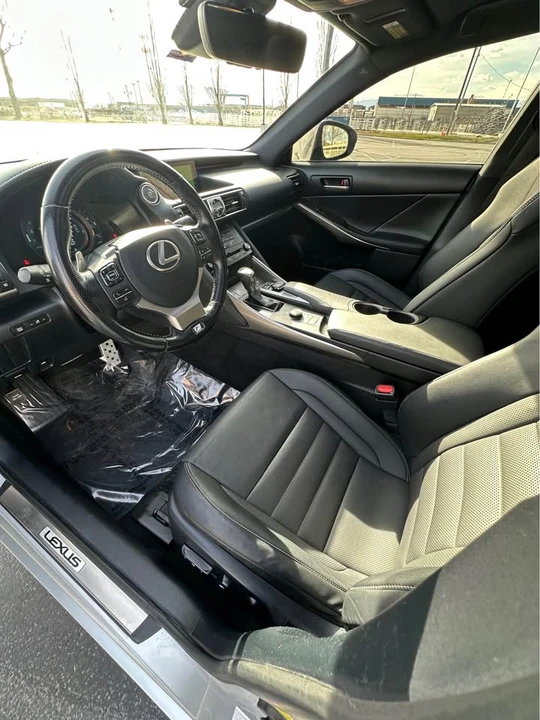 2017 Lexus IS 3rd Gen - Image 14 of 19