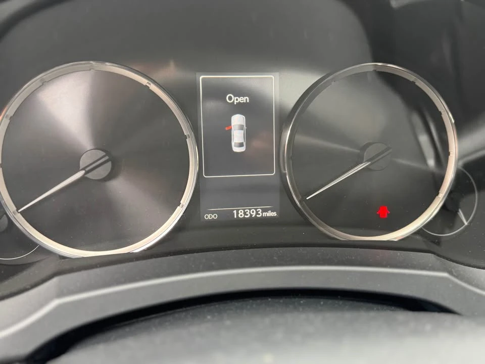 2017 Lexus IS 3rd Gen - Image 11 of 15