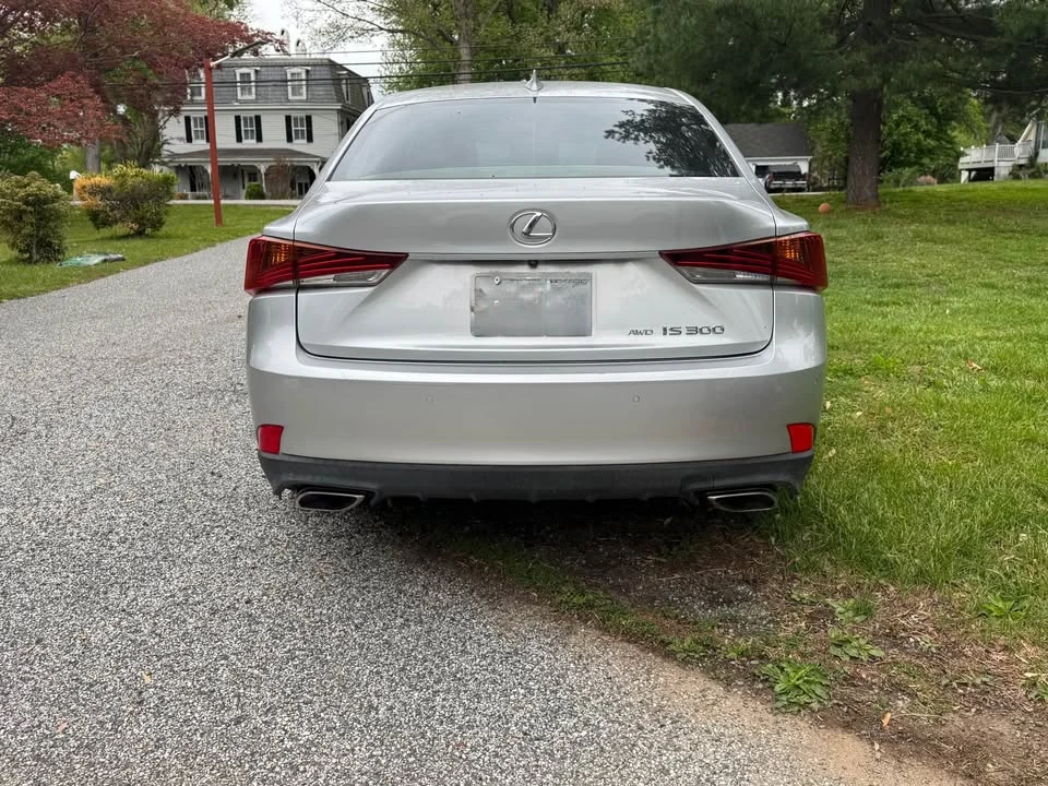 2017 Lexus IS 3rd Gen - Image 8 of 15