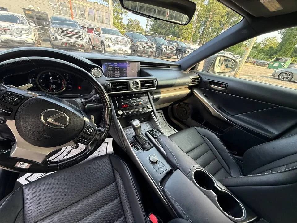 2017 Lexus IS 3rd Gen - Image 7 of 8