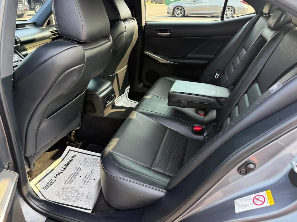 2017 Lexus IS 3rd Gen - Image 5 of 8
