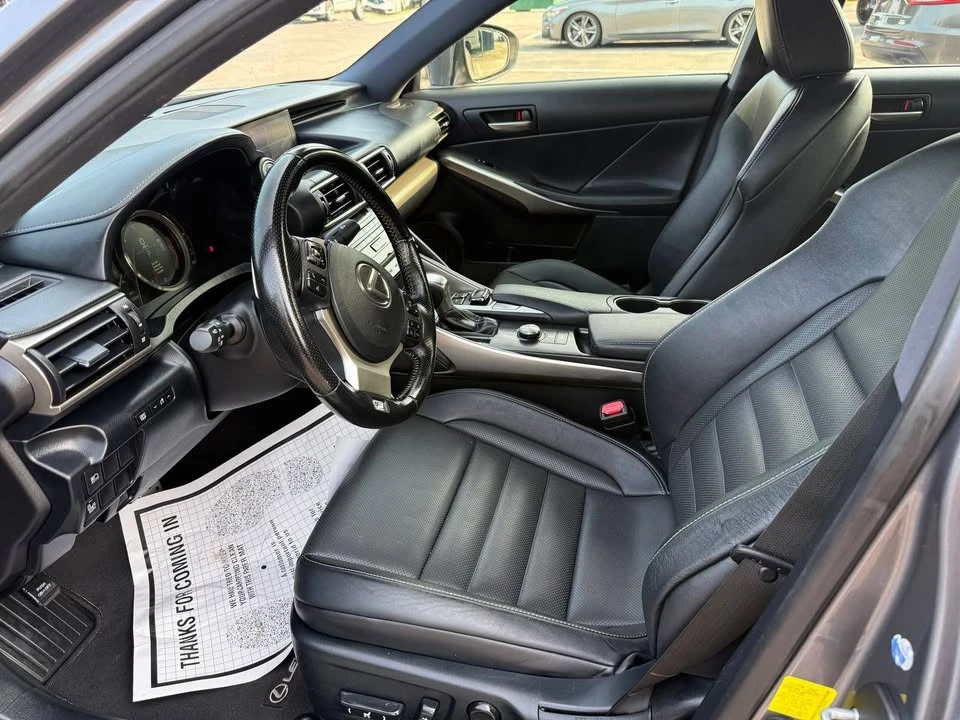2017 Lexus IS 3rd Gen - Image 6 of 8