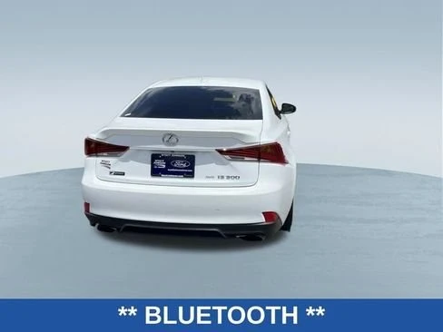 2017 Lexus IS 3rd Gen - Image 4 of 19