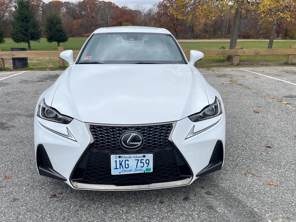 2017 Lexus IS 3rd Gen - Image 8 of 31