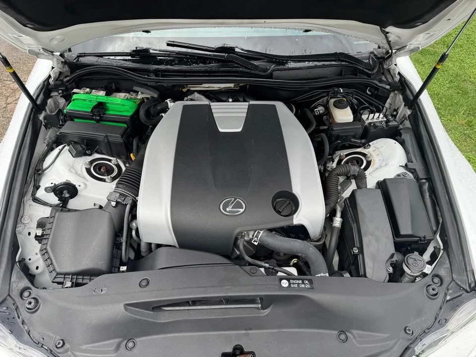 2017 Lexus IS 3rd Gen - Image 19 of 20