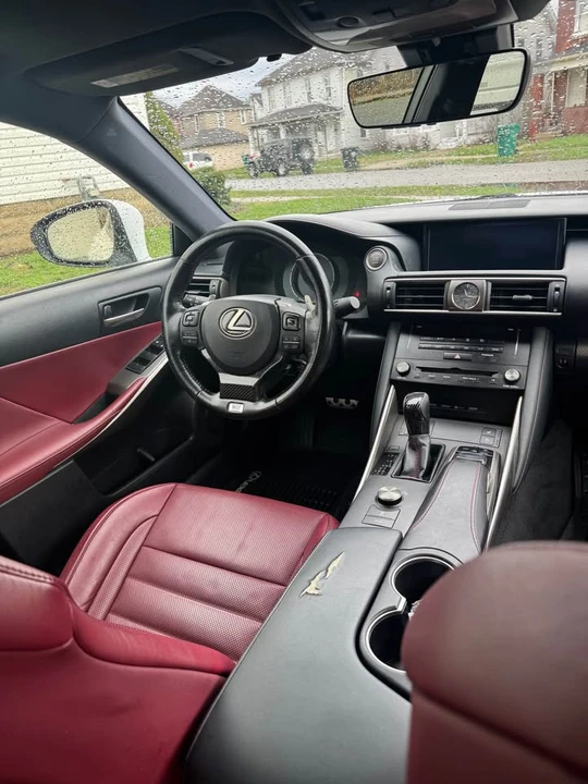 2017 Lexus IS 3rd Gen - Image 10 of 20