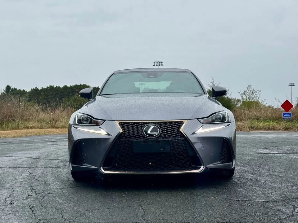 2017 Lexus IS 3rd Gen - Image 4 of 19