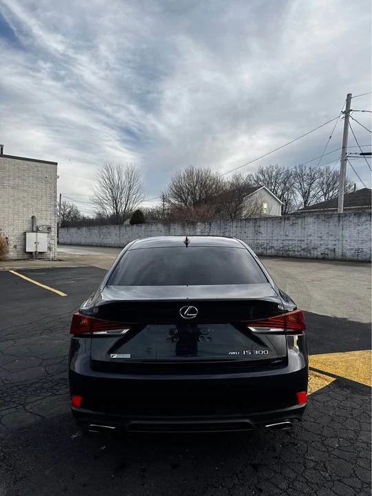 2017 Lexus IS 3rd Gen - Image 5 of 13
