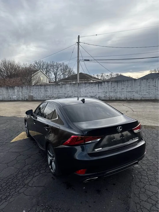 2017 Lexus IS 3rd Gen - Image 4 of 13