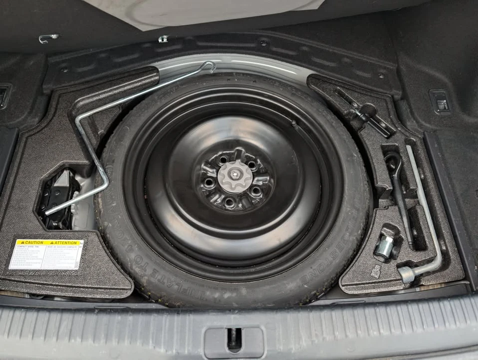2017 Lexus IS 3rd Gen - Image 17 of 20