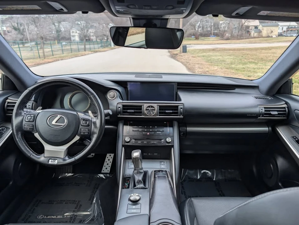 2017 Lexus IS 3rd Gen - Image 9 of 20