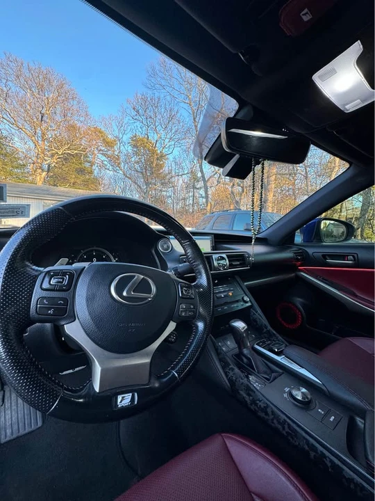 2017 Lexus IS 3rd Gen - Image 4 of 7