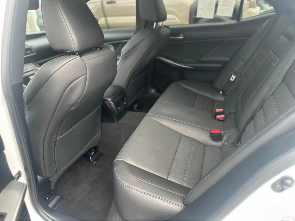 2017 Lexus IS 3rd Gen - Image 9 of 20