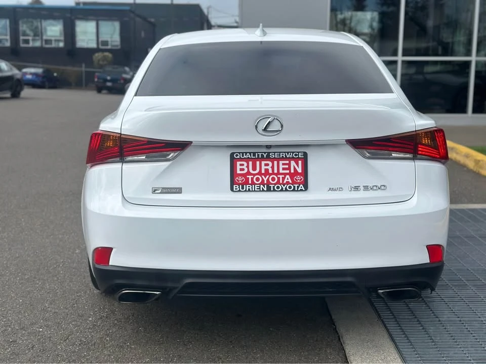 2017 Lexus IS 3rd Gen - Image 5 of 20