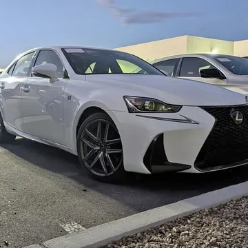 2017 Lexus IS 300