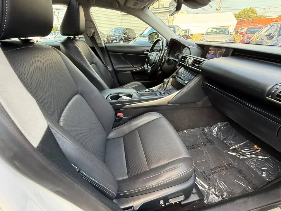 2017 Lexus IS 3rd Gen - Image 15 of 20