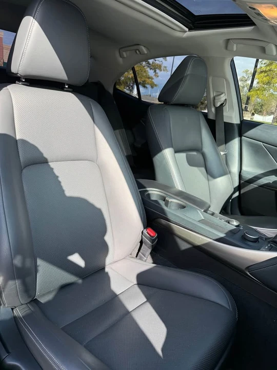 2017 Lexus IS 3rd Gen - Image 14 of 20