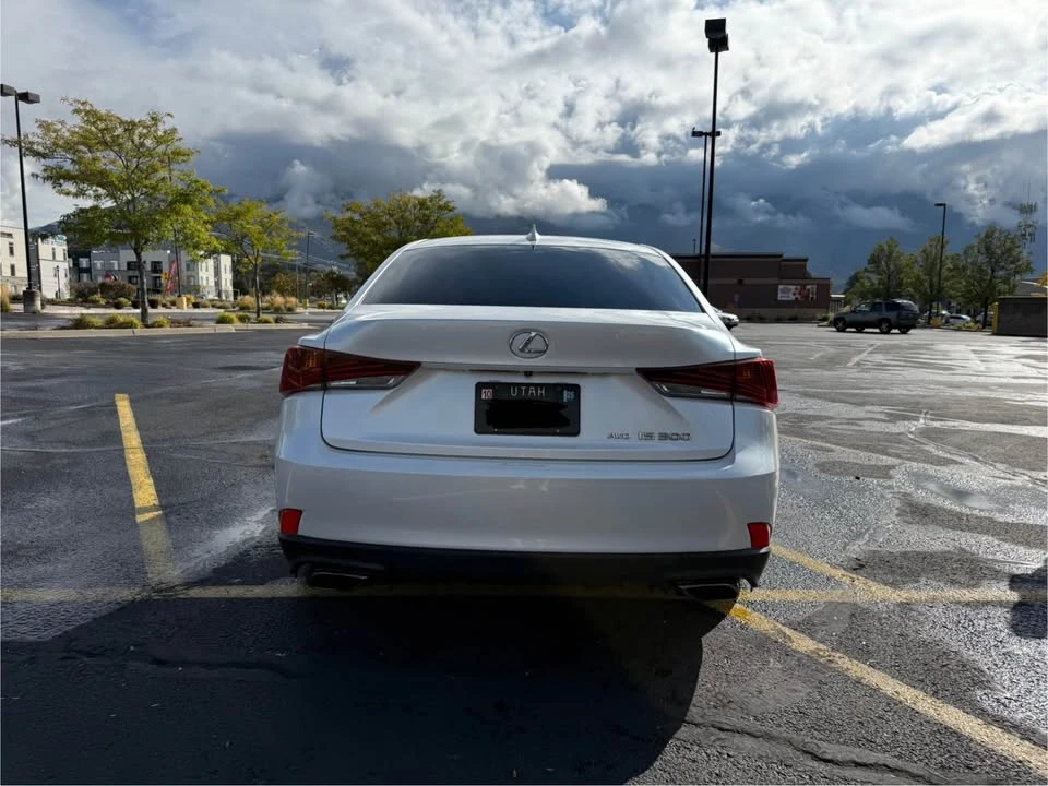 2017 Lexus IS 3rd Gen - Image 6 of 20