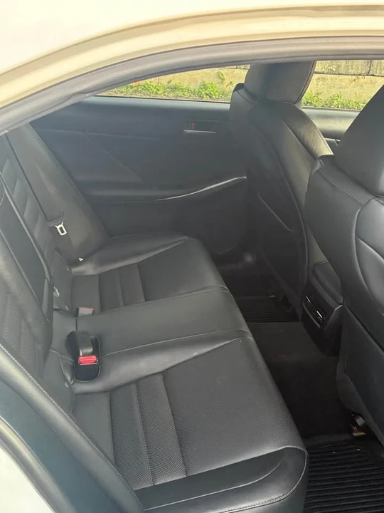 2017 Lexus IS 3rd Gen - Image 4 of 7