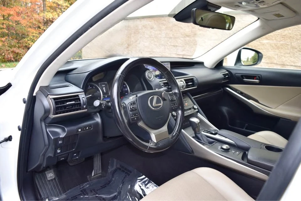 2017 Lexus IS 3rd Gen - Image 7 of 10