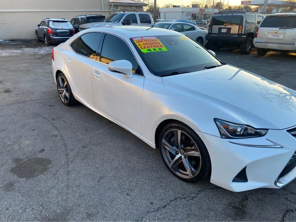 2017 Lexus IS 3rd Gen - Image 4 of 15