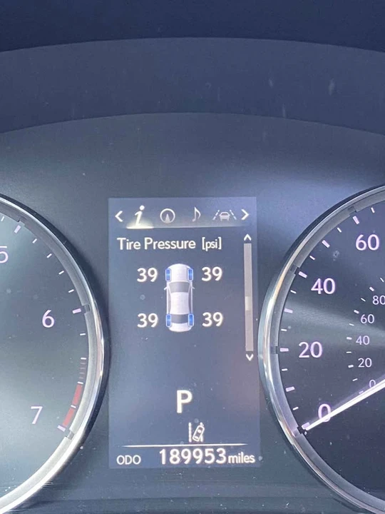2017 Lexus IS 3rd Gen - Image 13 of 17