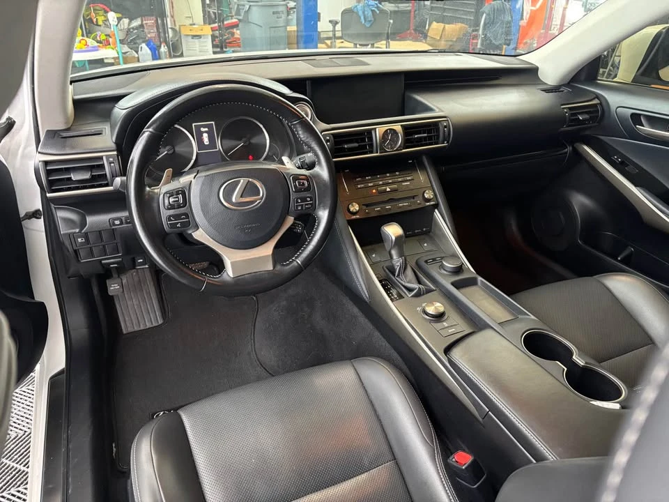 2017 Lexus IS 3rd Gen - Image 15 of 20