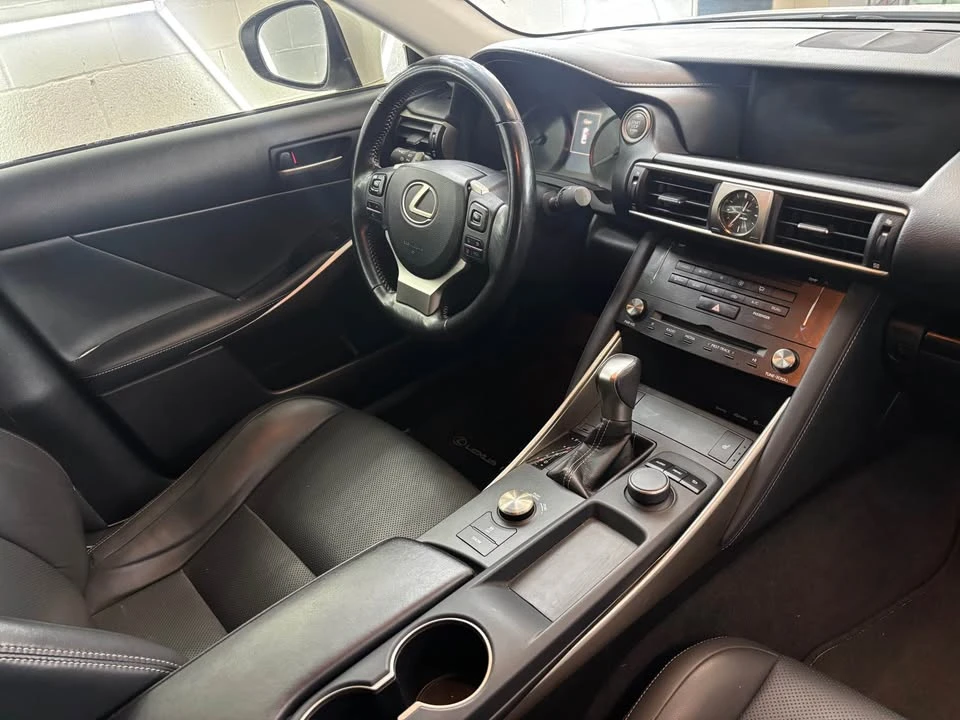 2017 Lexus IS 3rd Gen - Image 12 of 20