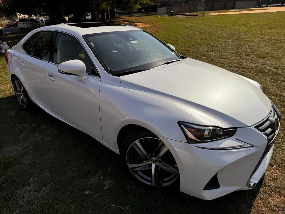 2017 Lexus IS 3rd Gen - Image 4 of 10