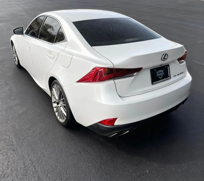 2017 Lexus IS 3rd Gen - Image 8 of 20
