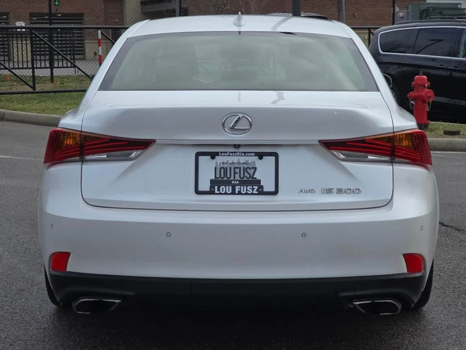 2017 Lexus IS 3rd Gen - Image 8 of 16