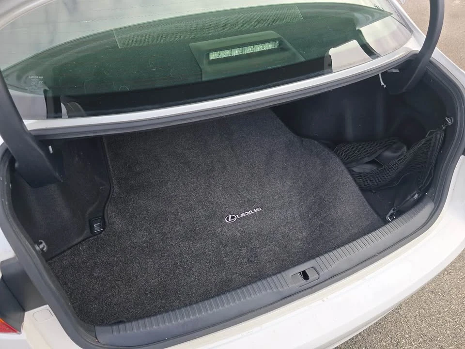 2017 Lexus IS 3rd Gen - Image 11 of 16
