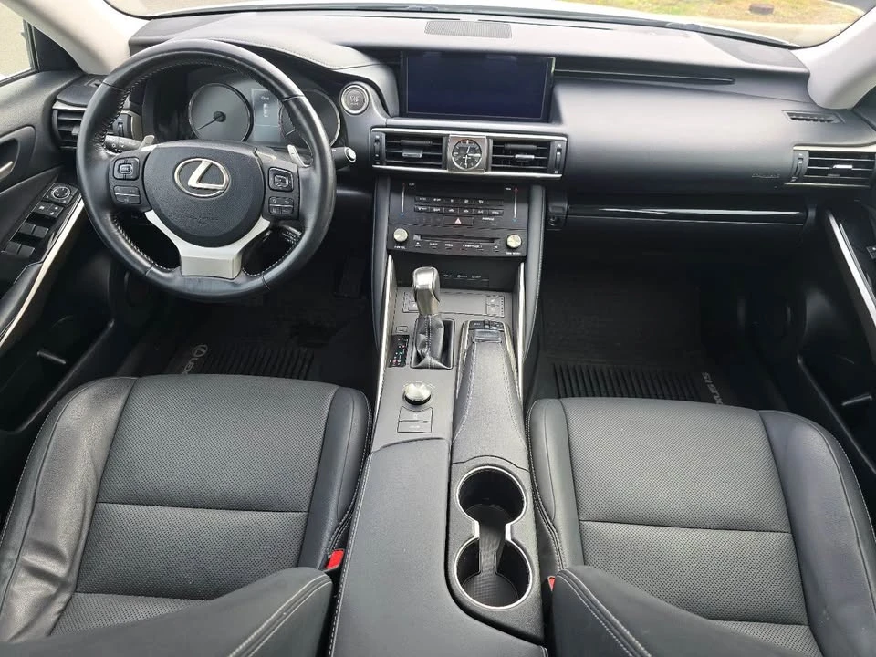 2017 Lexus IS 3rd Gen - Image 15 of 16