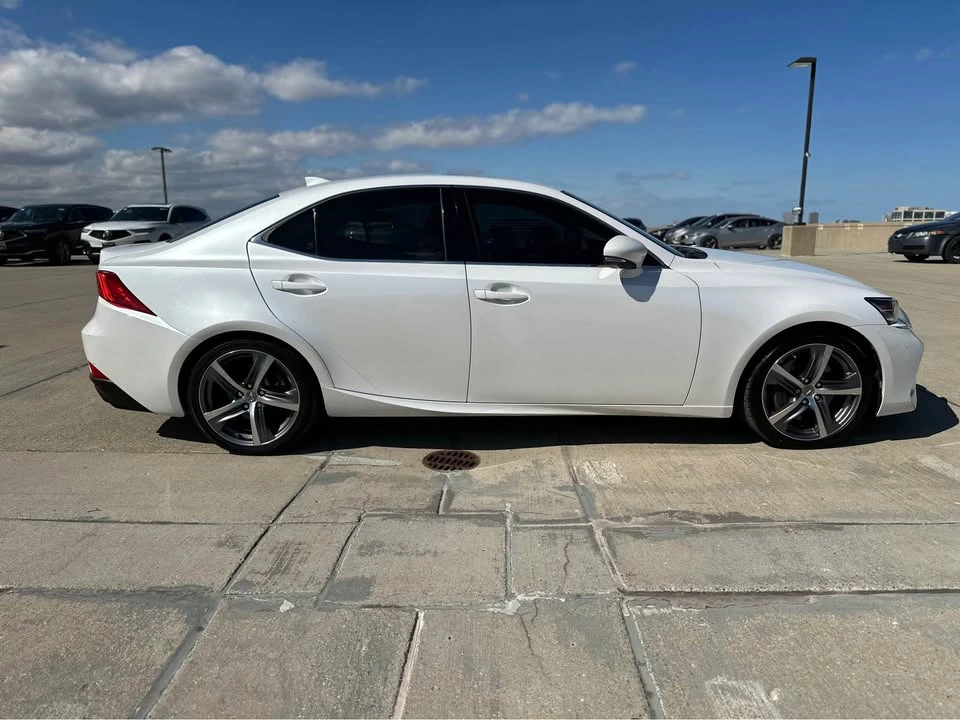2017 Lexus IS 3rd Gen - Image 5 of 13