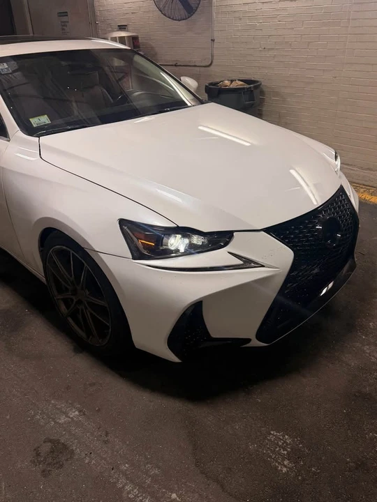 2017 Lexus IS 3rd Gen - Image 4 of 19
